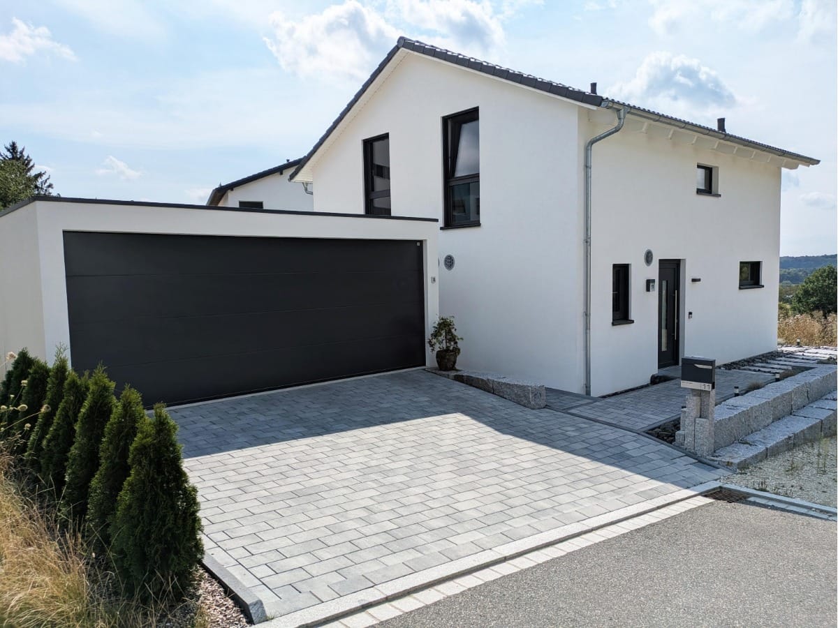 Wohlfühlhaus in ruhiger Wohnlage und tollem Ausblick - jetzt zum Top Preis*